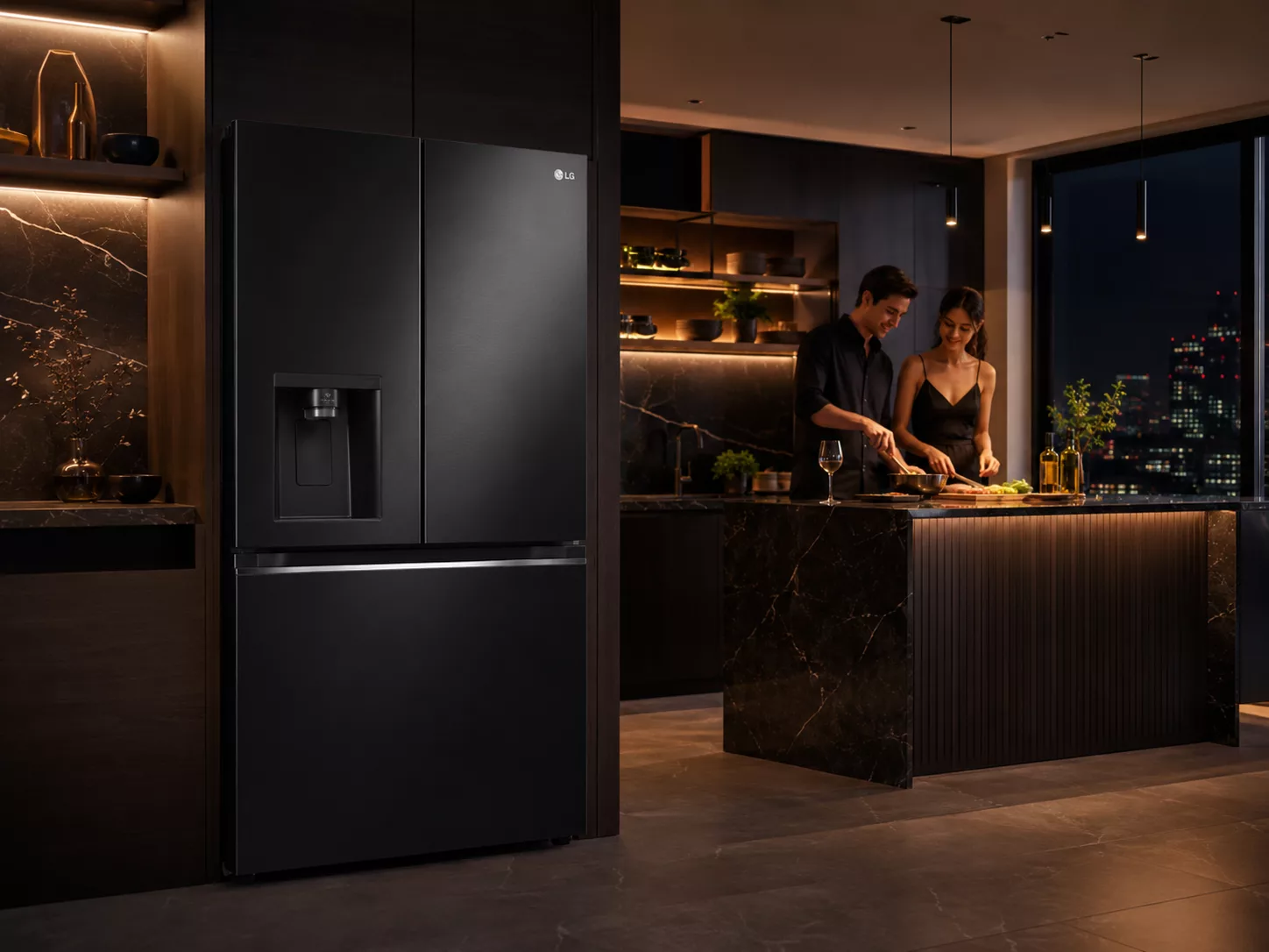 Tủ lạnh LG Inverter tiết kiệm điện cho căn hộ chung cư nh&agrave; phố