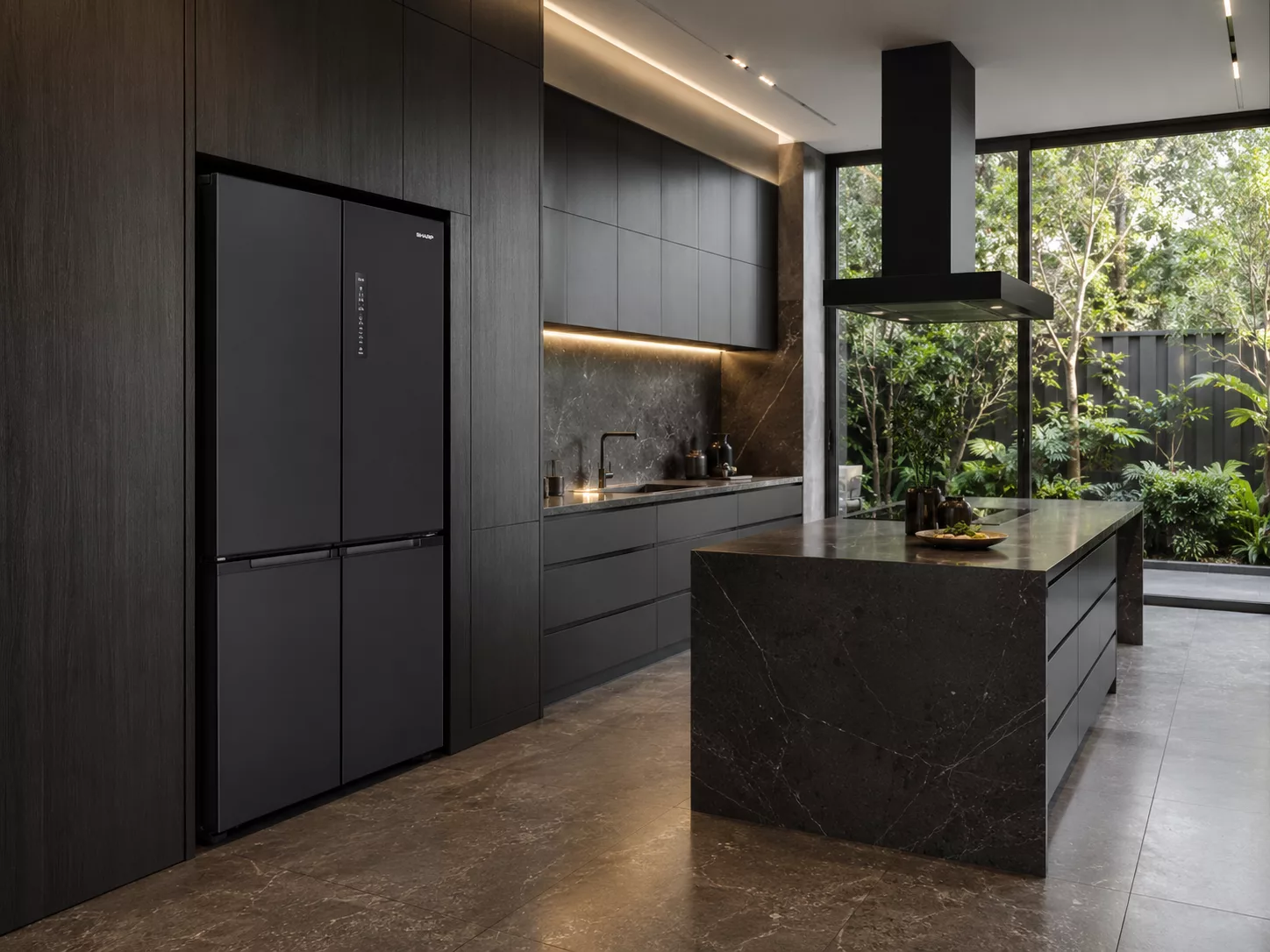 Tủ lạnh Sharp Multi Door ngăn chuyển đổi bảng điều khiển cảm ứng
