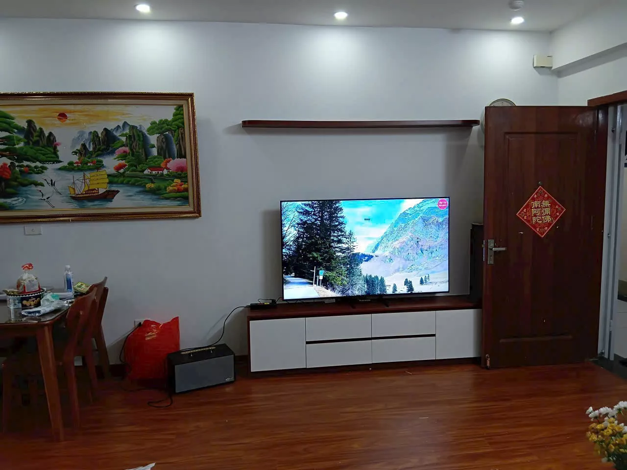 Lắp đặt tivi nh&agrave; anh Hiếu tại Nam Từ Li&ecirc;m