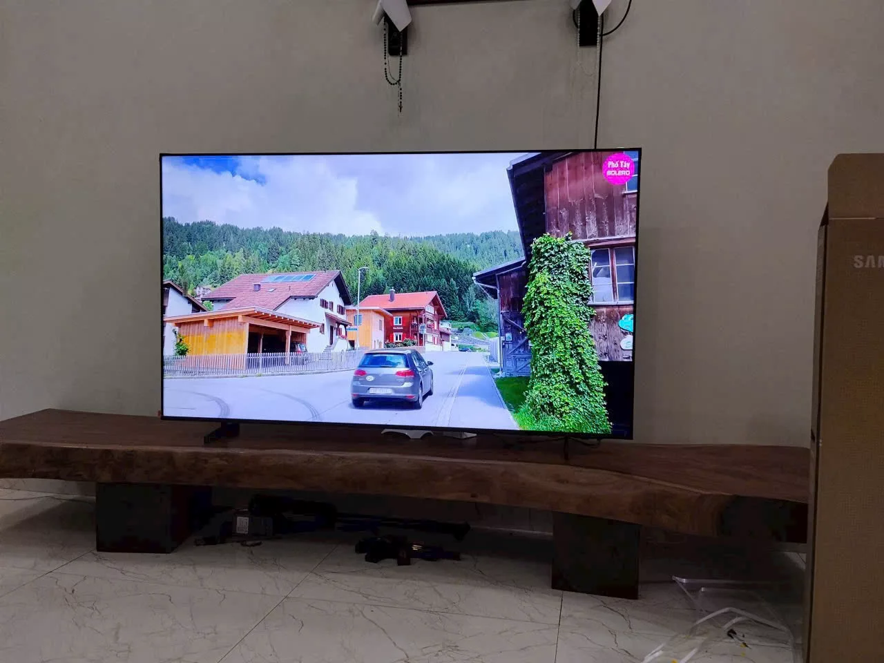 Lắp đặt tivi nh&agrave; ch&uacute; Sơn tại Long Bi&ecirc;n