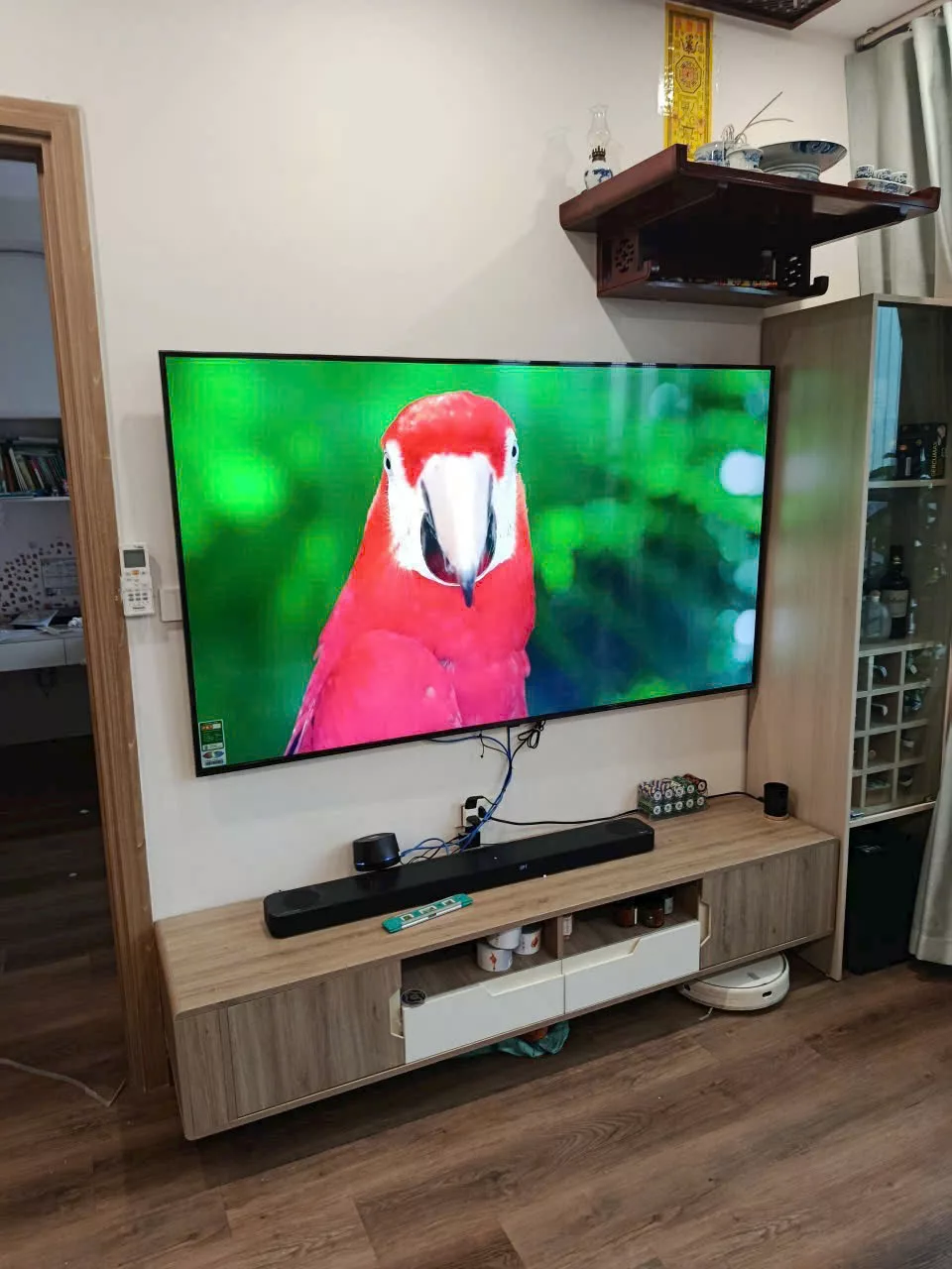 Lắp tivi nh&agrave; ch&uacute; H&ograve;a tại Gia L&acirc;m