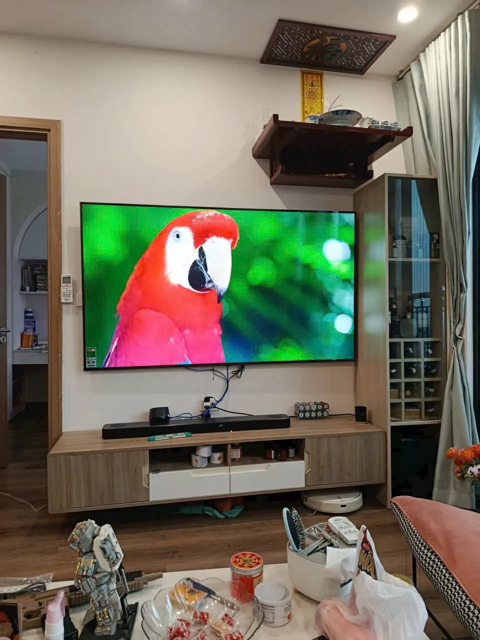Lắp tivi nh&agrave; anh Dũng tại Long Bi&ecirc;n