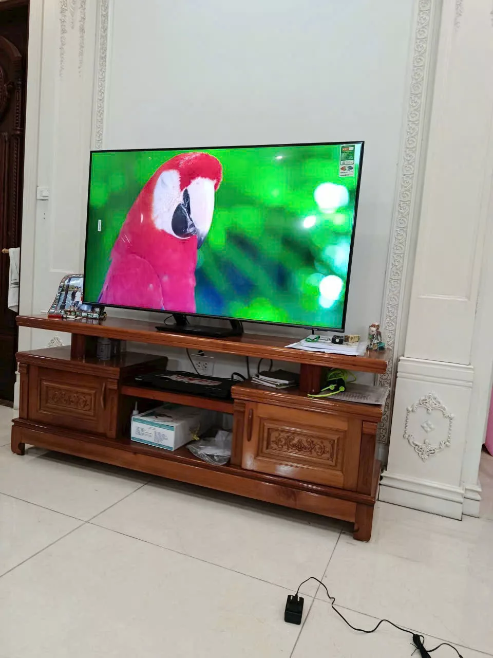 Lắp đặt tivi nh&agrave; chị Ngọc tại Long Bi&ecirc;n