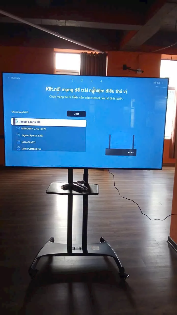 Lắp đặt tivi nh&agrave; anh Qu&acirc;n tại Nam Từ Li&ecirc;m