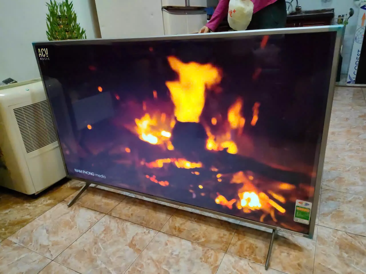Lắp đặt tivi nh&agrave; anh Việt tại Nam Từ Li&ecirc;m