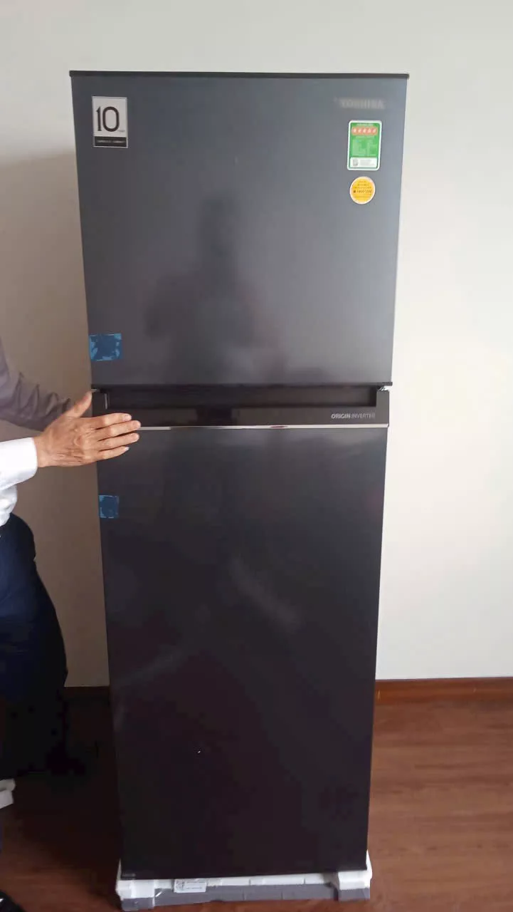 Lắp tủ lạnh LG cho nh&agrave; anh Khoa tại Nam Từ Li&ecirc;m