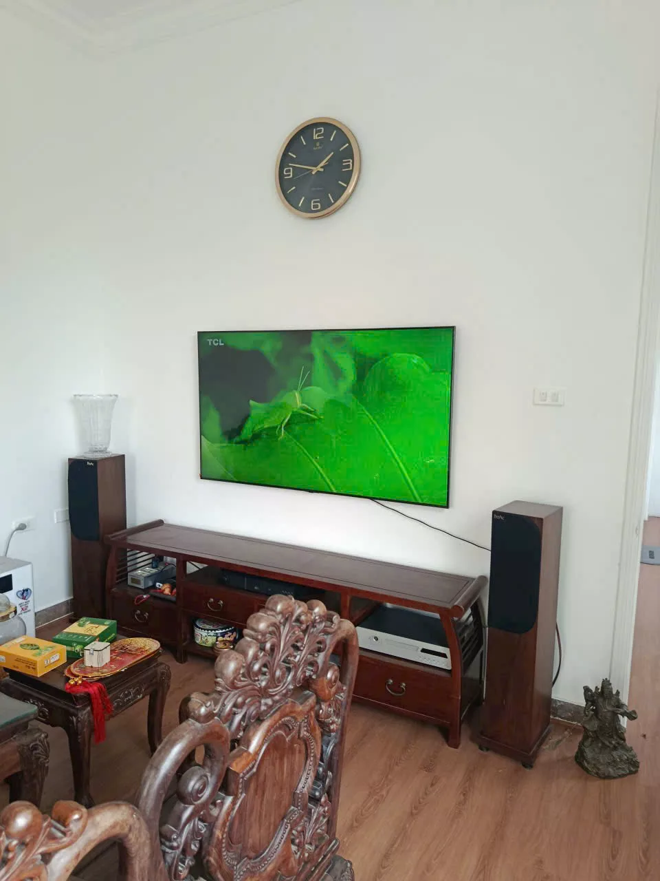 Lắp đặt tivi nh&agrave; ch&uacute; L&acirc;m tại Bắc Ninh
