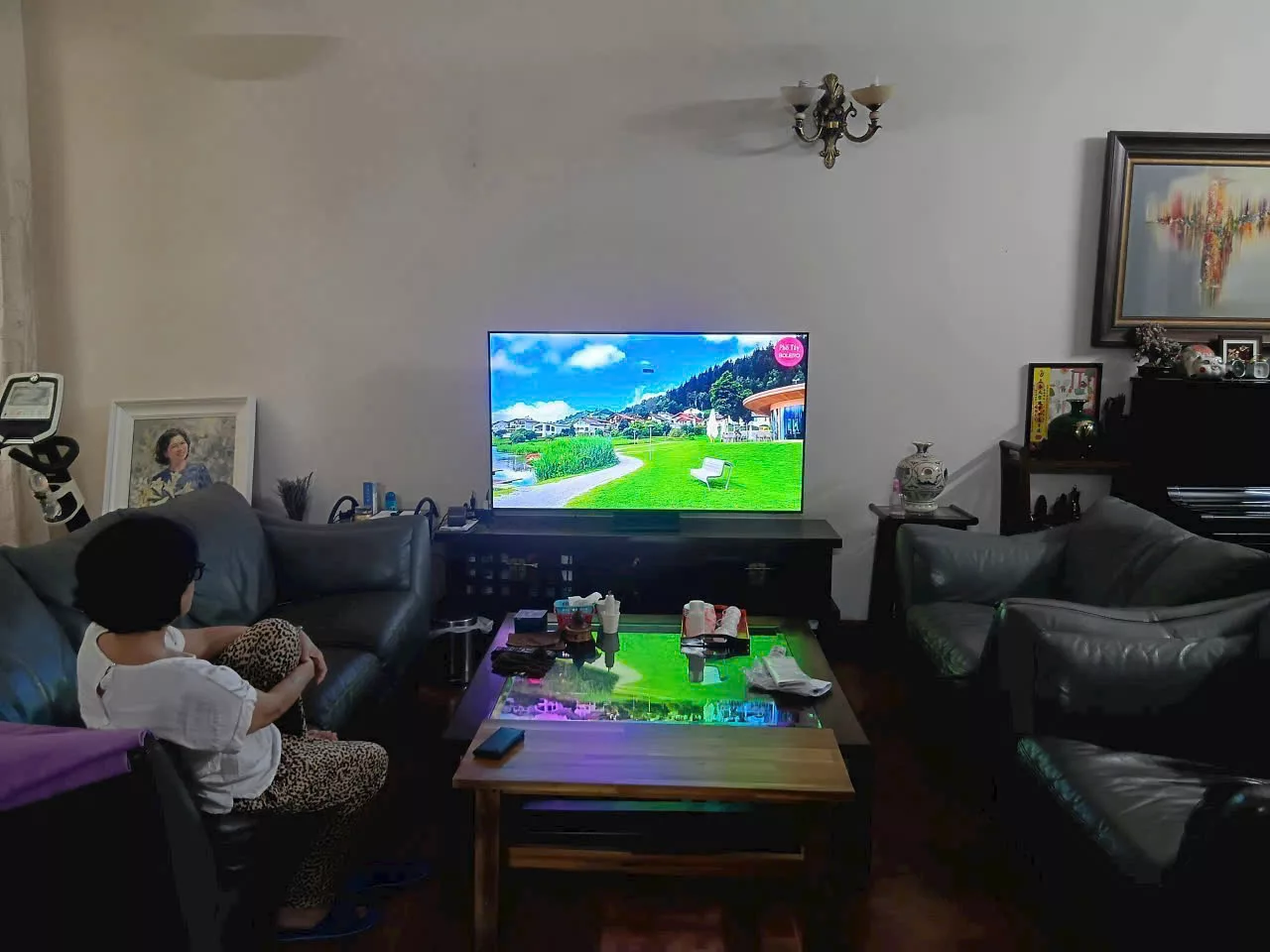 Lắp đặt tivi nh&agrave; anh Ho&agrave;ng tại Hưng Y&ecirc;n