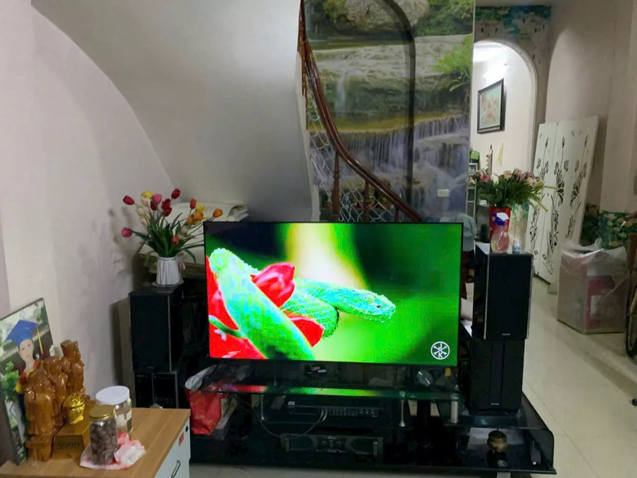 Lắp đặt tivi nh&agrave; ch&uacute; Ph&uacute;c tại Ho&agrave;ng Mai