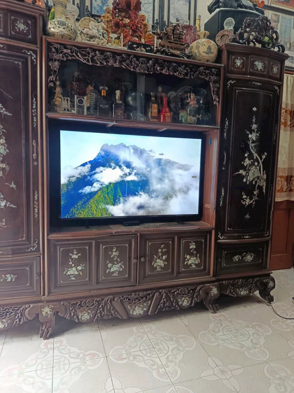 Lắp tivi nh&agrave; anh Dũng tại H&agrave; Đ&ocirc;ng