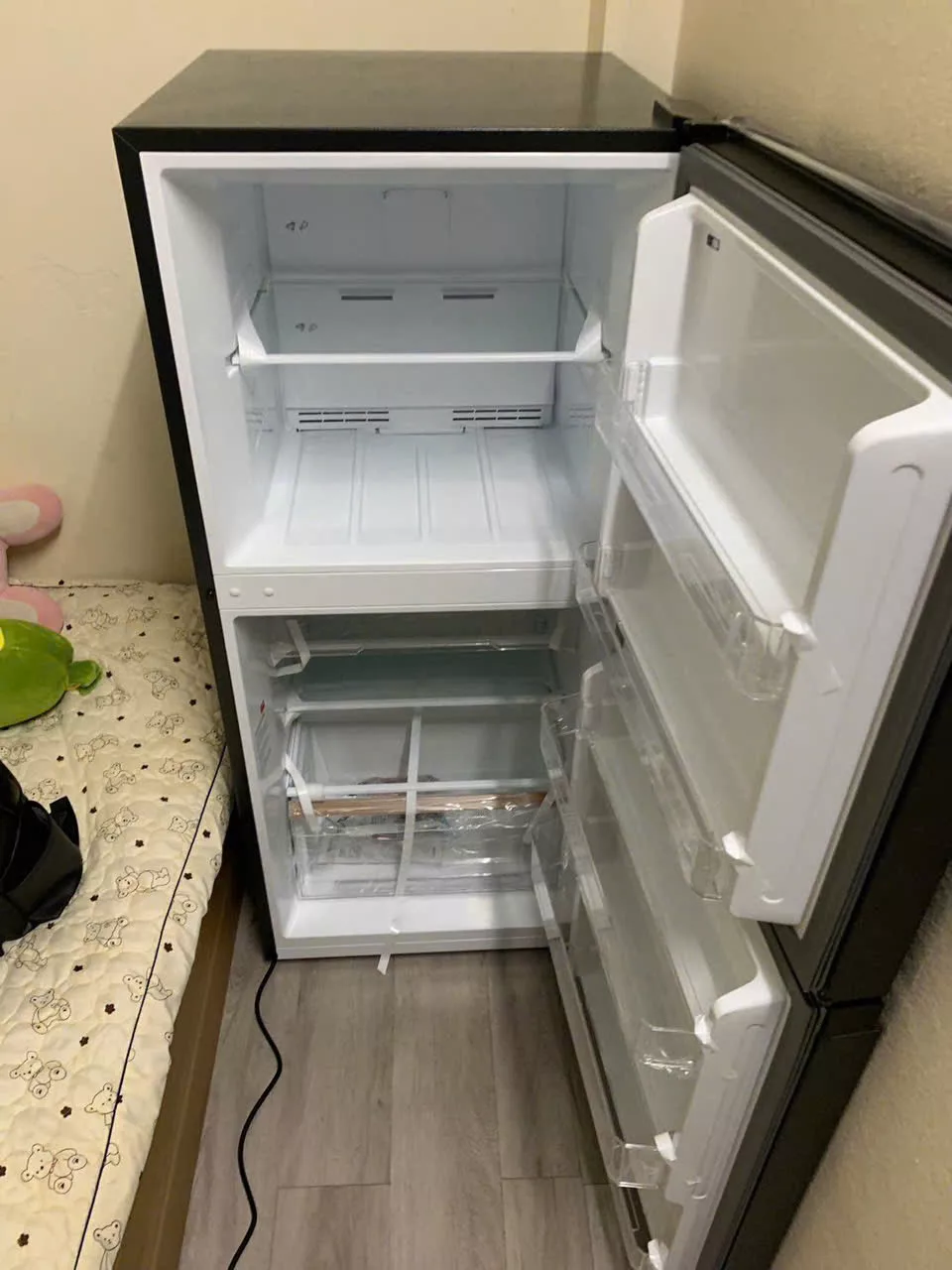 Lắp tủ lạnh LG cho nh&agrave; c&ocirc; Lan tại Thanh Xu&acirc;n